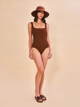 Indlæs billede i galleriet, Model Front: Uv Line Chapeau Souple/Capeline Lyon Conhaque Upf50+