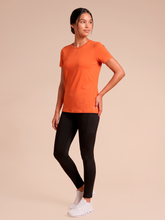 Indlæs billede i galleriet, Image 03: Uv Line Haut De Plage T-Shirt Uvpro Fem Pitanga Upf50+