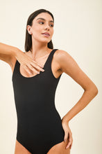 Indlæs billede i galleriet, Image 04: Uv Line Une Pièce Maio Swim Textura Preto Upf50+