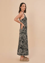 Indlæs billede i galleriet, Image 02: Uv Line Vêtement De Plage High-Neck Dress Asas Upf50+