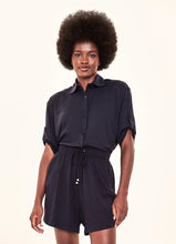 Indlæs billede i galleriet, Gallery: Uv Line Fitness Bas Shorts Fem Basic Black Upf50+