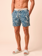 Indlæs billede i galleriet, Gallery: Uv Line Bermuda / Short Pour Homme Shorts Acqua Boxer Tie Dye Blue Upf50+