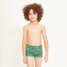 Indlæs billede i galleriet, Model Front: Uv Line Maillot De Bain Garçon Swim Trunks Kids Leaves Upf50+
