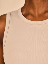 Indlæs billede i galleriet, Image 03: Uv Line Fitness Haut Regata Fem Ribbed Sand Upf50+

