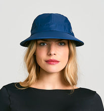 Indlæs billede i galleriet, Model Front: Uv Line Casquette Visor Nice Fem Navy Blue Upf50+
