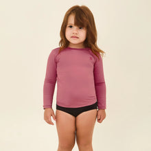 Indlæs billede i galleriet, Model Front: Uv Line T-Shirt Longsleeve Baby Malva Upf50+
