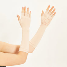 Indlæs billede i galleriet, Image 05: Uv Line Gants Long Gloves Uni Beige Upf50+
