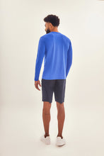 Indlæs billede i galleriet, Model Back: Uv Line T-Shirt Longsleeve Uvpro Brasil Masc Cobalto Upf50+
