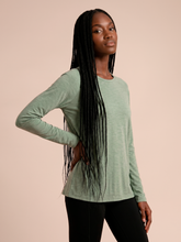 Indlæs billede i galleriet, Gallery: Uv Line T-Shirt Longsleeve Fem New Fit Mix Grey Upf50+
