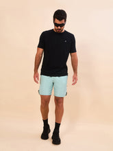 Indlæs billede i galleriet, Image 05: Uv Line Bermuda / Short Pour Homme Shorts Acqua Boxer Indigo Upf50+
