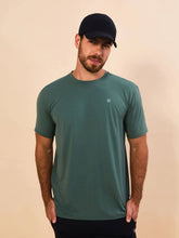 Indlæs billede i galleriet, Gallery: Uv Line T-Shirt Pour Homme T-Shirt New Fit Textura Masc Verde Jade Upf50+
