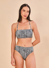 Indlæs billede i galleriet, Model Front: Uv Line Ensemble Set Bandeau Asas Upf50+
