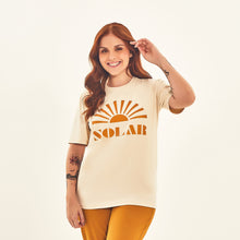 Indlæs billede i galleriet, Image 03: Uv Line Fitness Haut T-Shirt Solar Off White Upf50+

