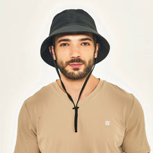 Indlæs billede i galleriet, Model Front: Uv Line Bob Bucket Colors Preto Upf50+
