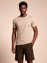 Indlæs billede i galleriet, Gallery: Uv Line T-Shirt Pour Homme T-Shirt New Fit Masc Sand Upf50+
