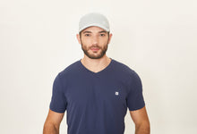 Indlæs billede i galleriet, Model Front: Uv Line Casquette Cap Uv Pro Masc Grey Upf50+
