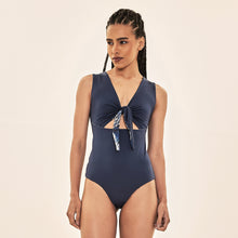 Indlæs billede i galleriet, Image 04: Uv Line Une Pièce Mirela Coqueiros Marinho Upf50+
