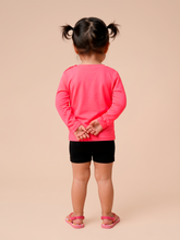 Indlæs billede i galleriet, Model Back: Uv Line T-Shirt Longsleeve Baby Pink Fluor Upf50+
