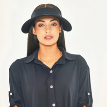 Indlæs billede i galleriet, Model Front: Uv Line Visière Grecia Black Fit Upf50+
