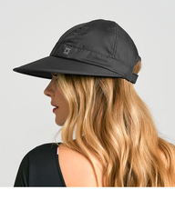 Indlæs billede i galleriet, Model Back: Uv Line Casquette Visor Nice Fem Black Upf50+

