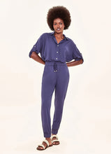 Indlæs billede i galleriet, Model Front: Uv Line Pantalon De Plage Pants Fem Basic Navy Blue Upf50+
