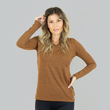 Indlæs billede i galleriet, Model Front: Uv Line Fitness Haut Sport Fit Fem Ml Amarelo Msc Upf50+
