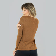 Indlæs billede i galleriet, Model Back: Uv Line Fitness Haut Sport Fit Fem Ml Amarelo Msc Upf50+
