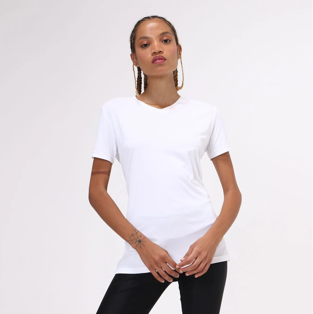 Model Front: Uv Line Fitness Haut T-Shirt Sport Fit Branco Upf50+