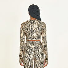 Indlæs billede i galleriet, Model Back: Uv Line Haut De Plage Top Zebra
